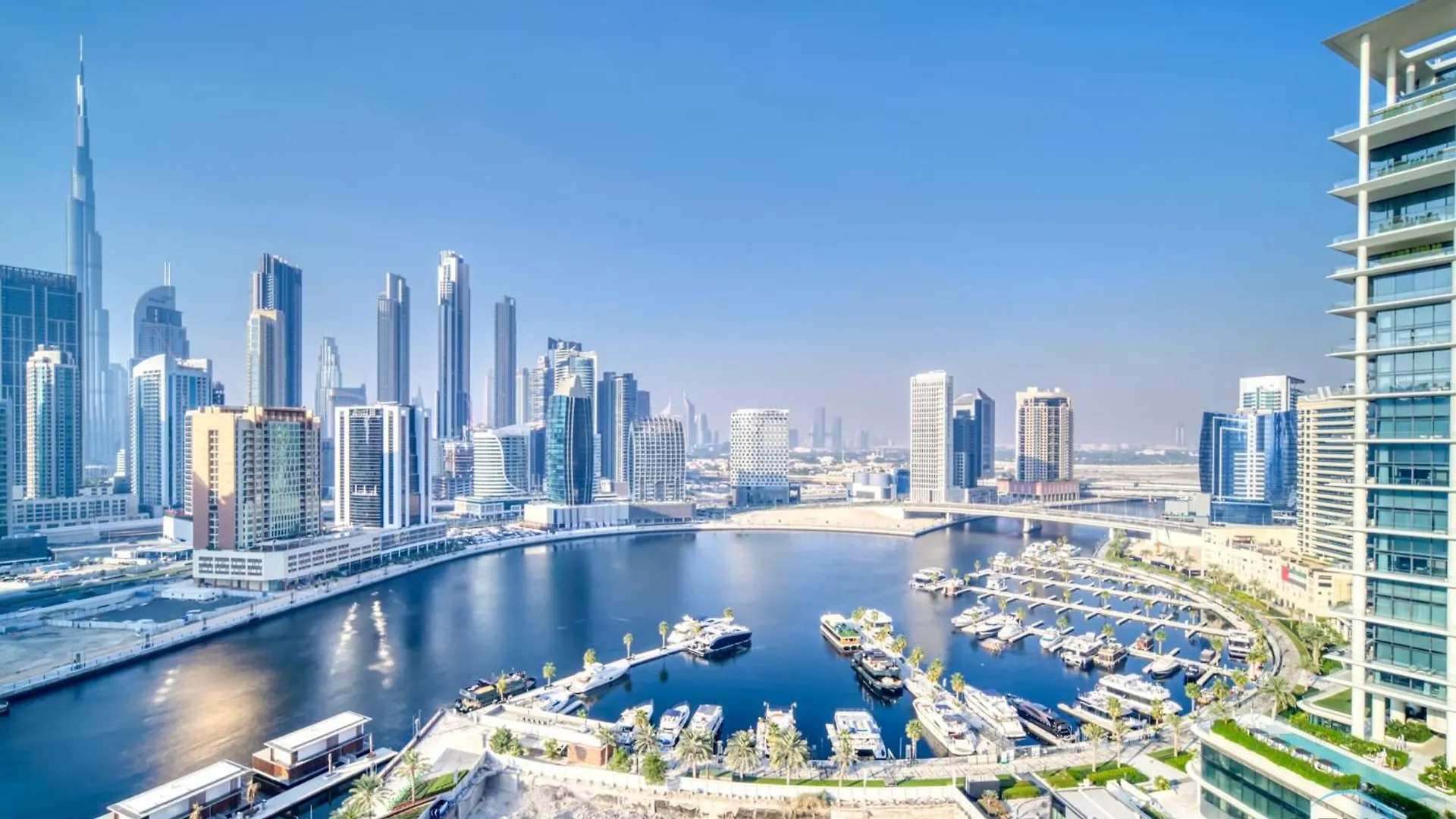 Apartment Modern 2Br At 15 Northside Tower 1 Business Bay By Deluxe Holiday Homes Dubai
